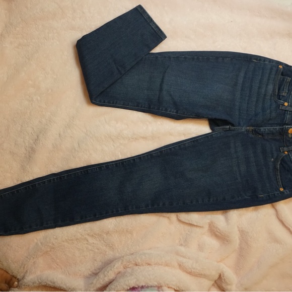 Jeans has not been used. Brand is a whole new day. Made in Pakistan - Picture 3 of 7